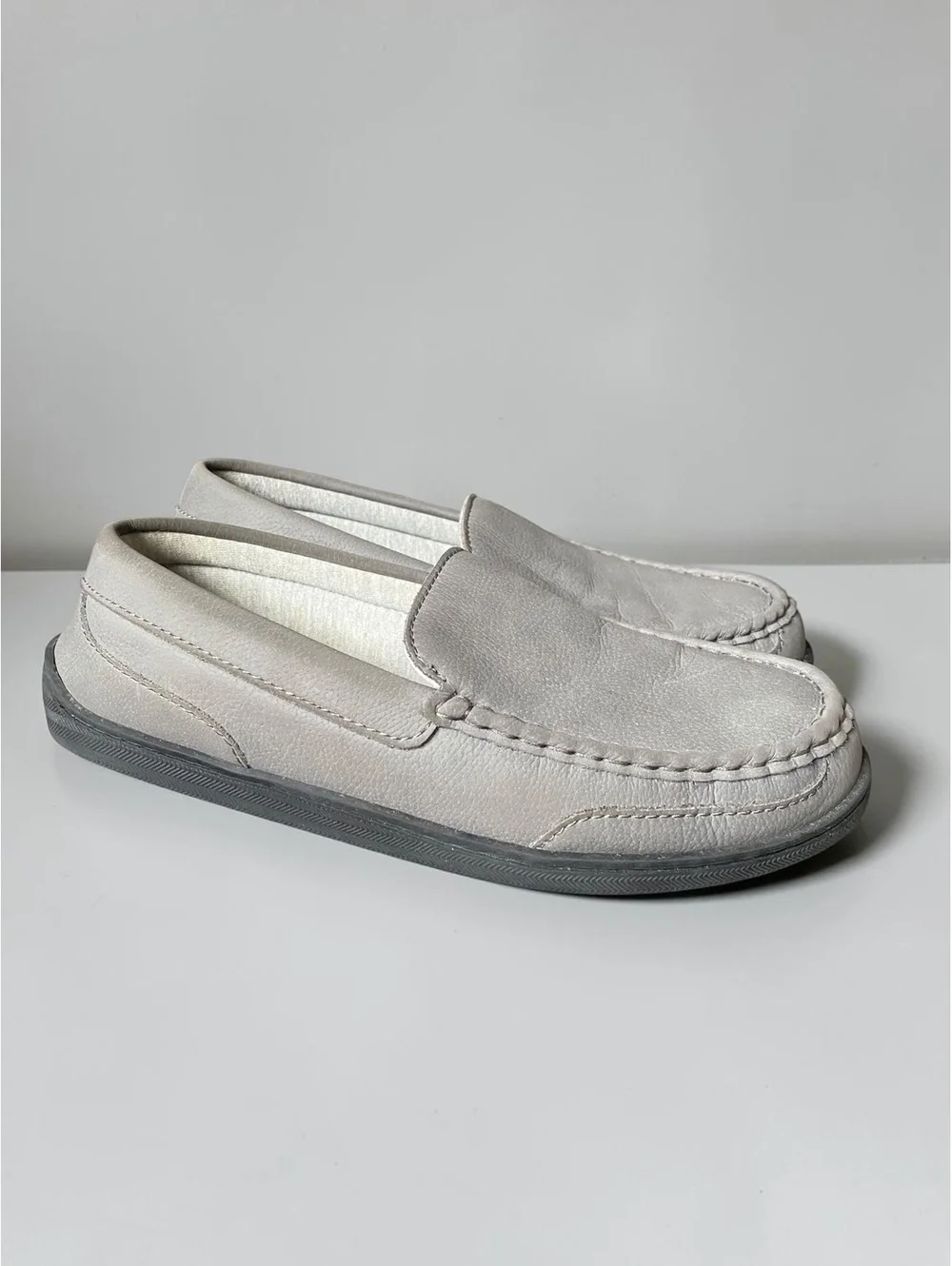 Men Moccasin Slippers Size 10 Slip On Comfort Gray Suede House Shoes Indoor